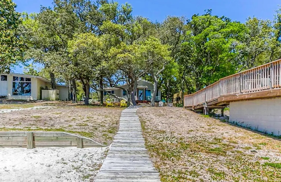 Sunny South By Meyer Vacation Rentals-1